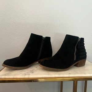 Kensie Black Leather Ankle Boots - Size 8